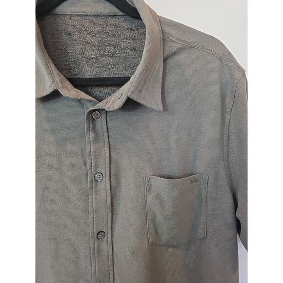 Vuori Mens Short Sleeve Ace Button Down In Oregano Olive Green Sz L Sustainable - Picture 5 of 7